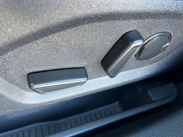used 2024 Ford Edge car, priced at $22,938