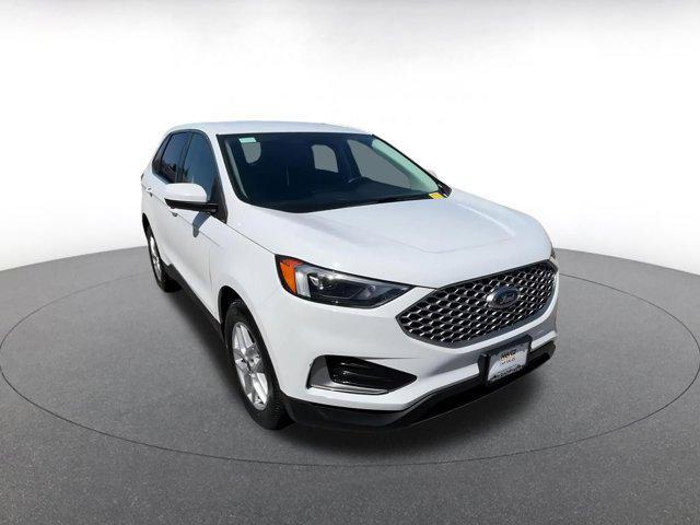 used 2024 Ford Edge car, priced at $26,028