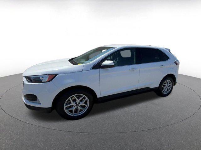 used 2024 Ford Edge car, priced at $26,028