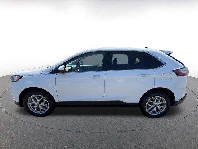 used 2024 Ford Edge car, priced at $26,028