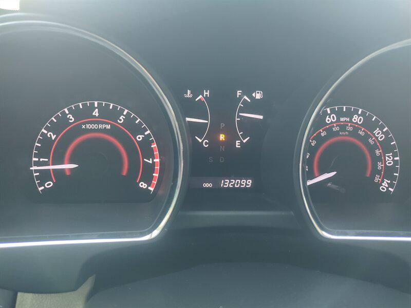 used 2013 Toyota Highlander car, priced at $13,995