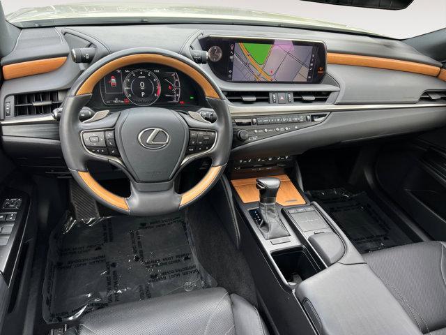 used 2020 Lexus ES 350 car, priced at $33,430