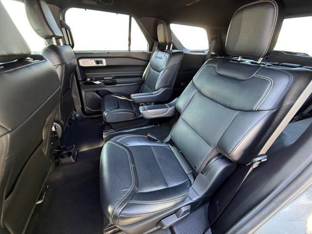 used 2022 Ford Explorer car, priced at $45,002