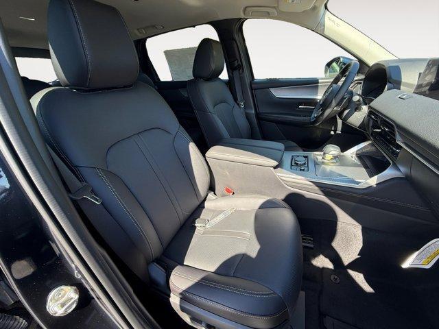 new 2025 Mazda CX-90 car, priced at $40,882