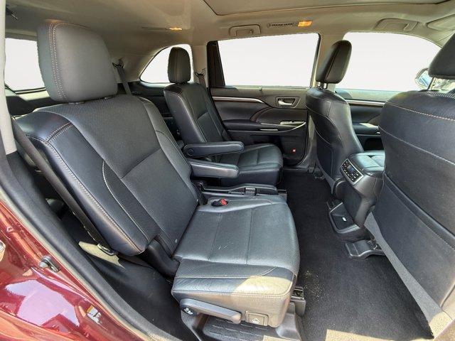 used 2016 Toyota Highlander car, priced at $16,950
