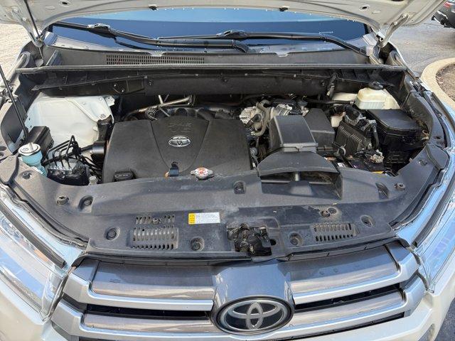 used 2019 Toyota Highlander car, priced at $18,950