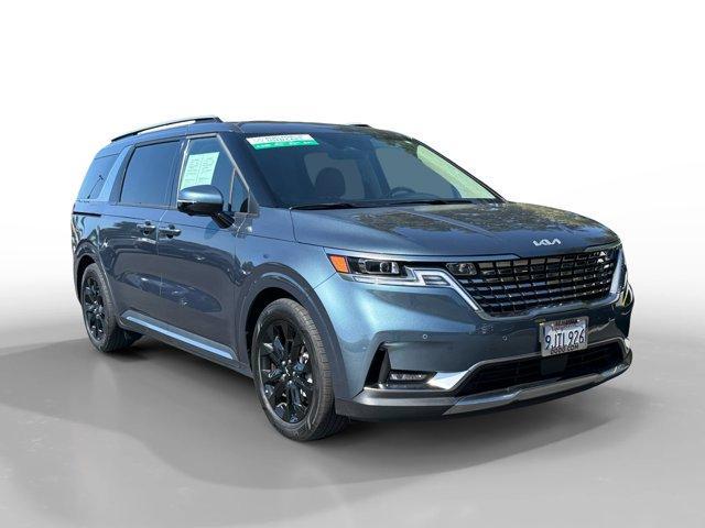 used 2024 Kia Carnival car, priced at $42,885