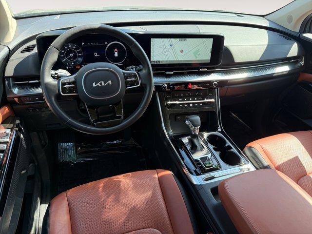 used 2024 Kia Carnival car, priced at $42,885
