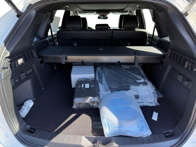 new 2025 Mazda CX-70 PHEV car, priced at $58,084