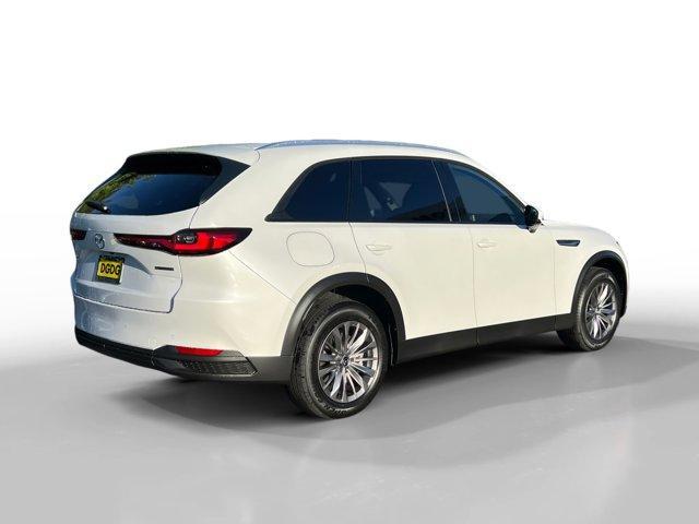 new 2025 Mazda CX-90 car, priced at $53,095