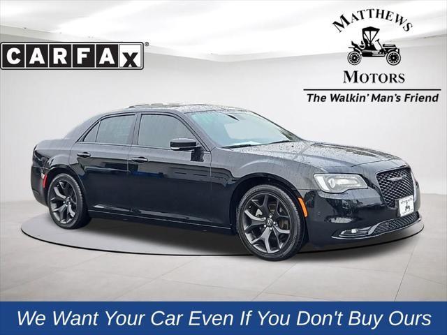 used 2022 Chrysler 300 car, priced at $26,900