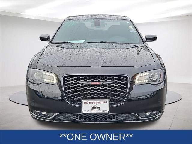 used 2022 Chrysler 300 car, priced at $25,900