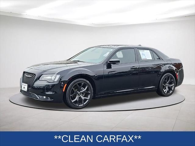 used 2022 Chrysler 300 car, priced at $25,900