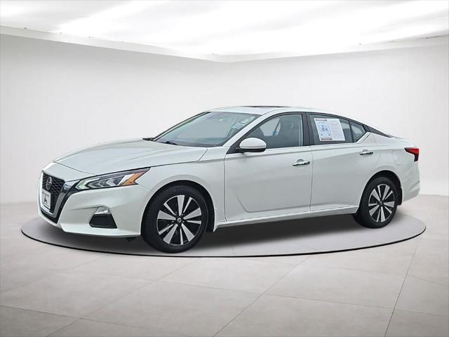 used 2022 Nissan Altima car, priced at $21,900