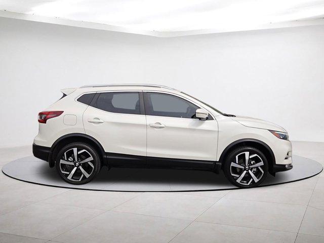 used 2021 Nissan Rogue Sport car, priced at $25,900