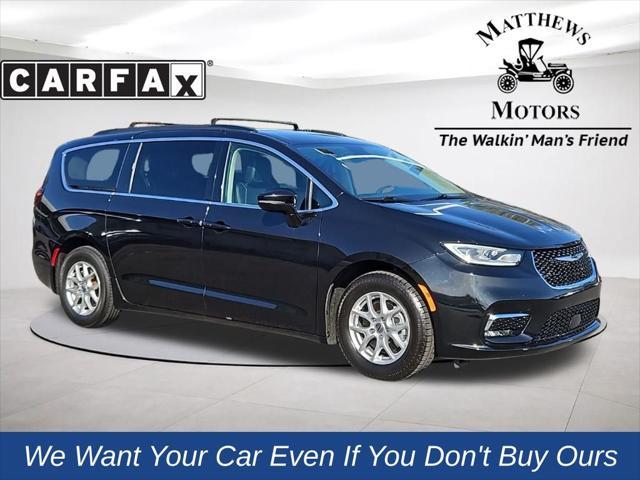 used 2022 Chrysler Pacifica car, priced at $21,600