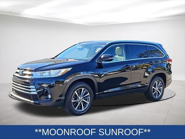 used 2019 Toyota Highlander car, priced at $22,900