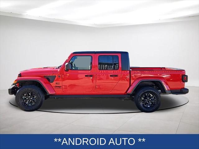 used 2023 Jeep Gladiator car, priced at $31,200