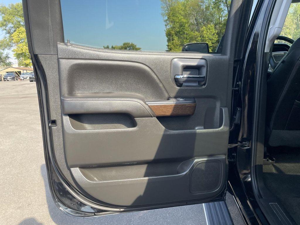 used 2017 GMC Sierra 1500 car, priced at $25,995