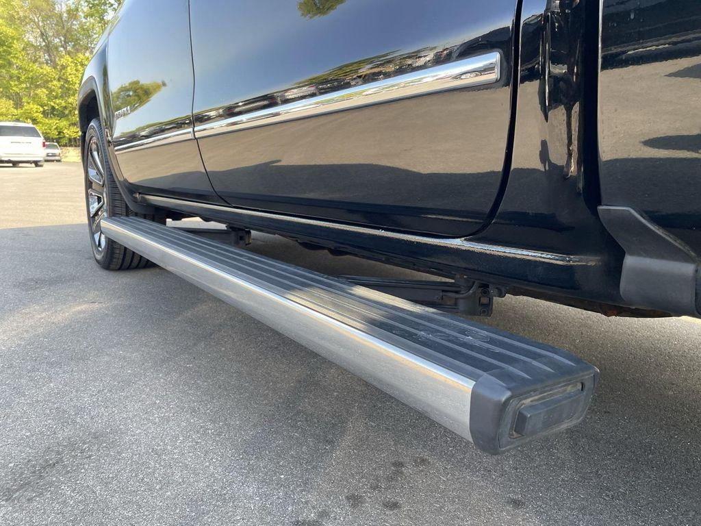 used 2017 GMC Sierra 1500 car, priced at $25,995