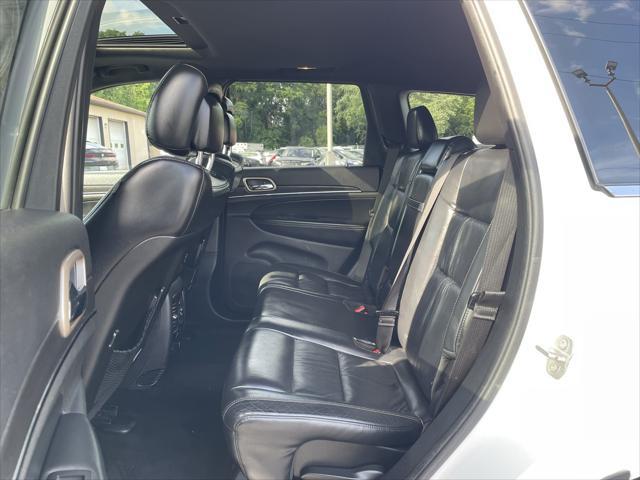 used 2015 Jeep Grand Cherokee car, priced at $14,995