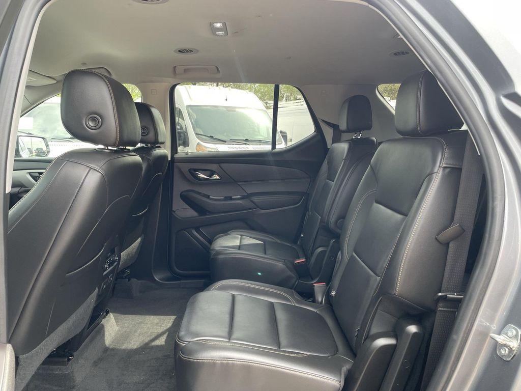 used 2020 Chevrolet Traverse car, priced at $21,998
