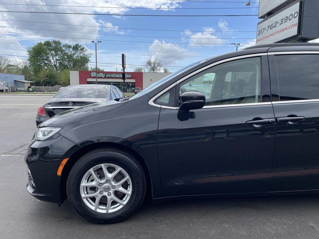 used 2022 Chrysler Pacifica car, priced at $22,195