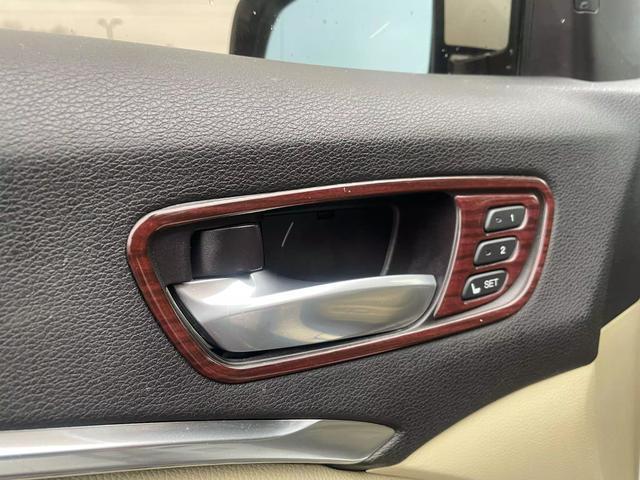 used 2014 Acura MDX car, priced at $13,995