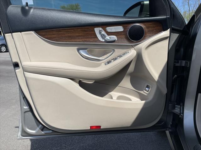 used 2020 Mercedes-Benz GLC 300 car, priced at $23,800