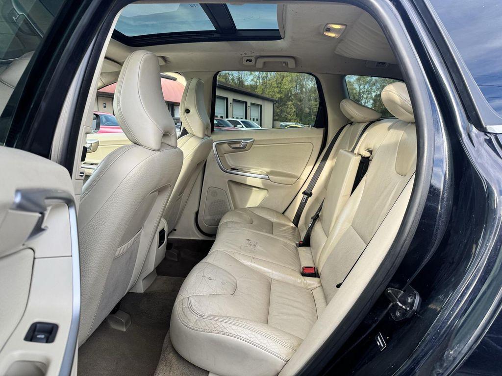 used 2010 Volvo XC60 car