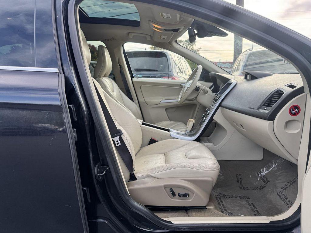 used 2010 Volvo XC60 car