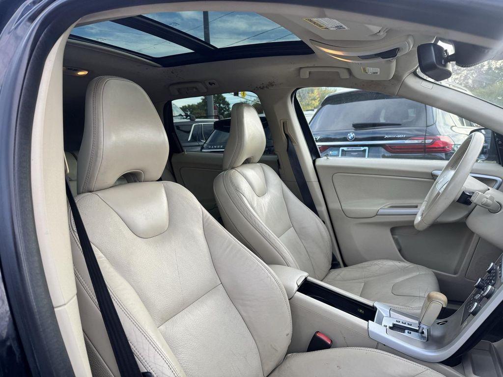 used 2010 Volvo XC60 car