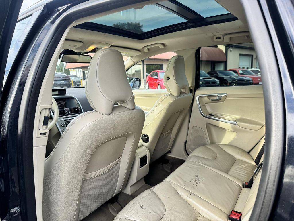 used 2010 Volvo XC60 car