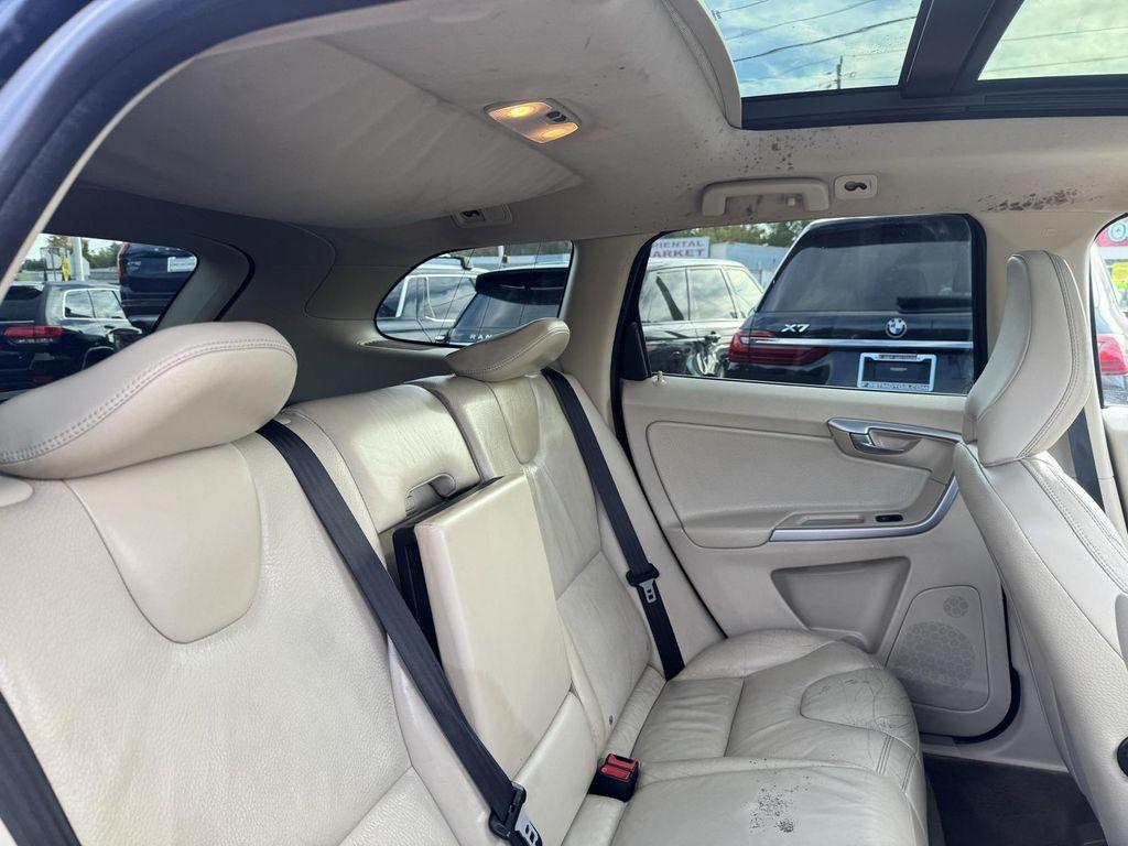 used 2010 Volvo XC60 car