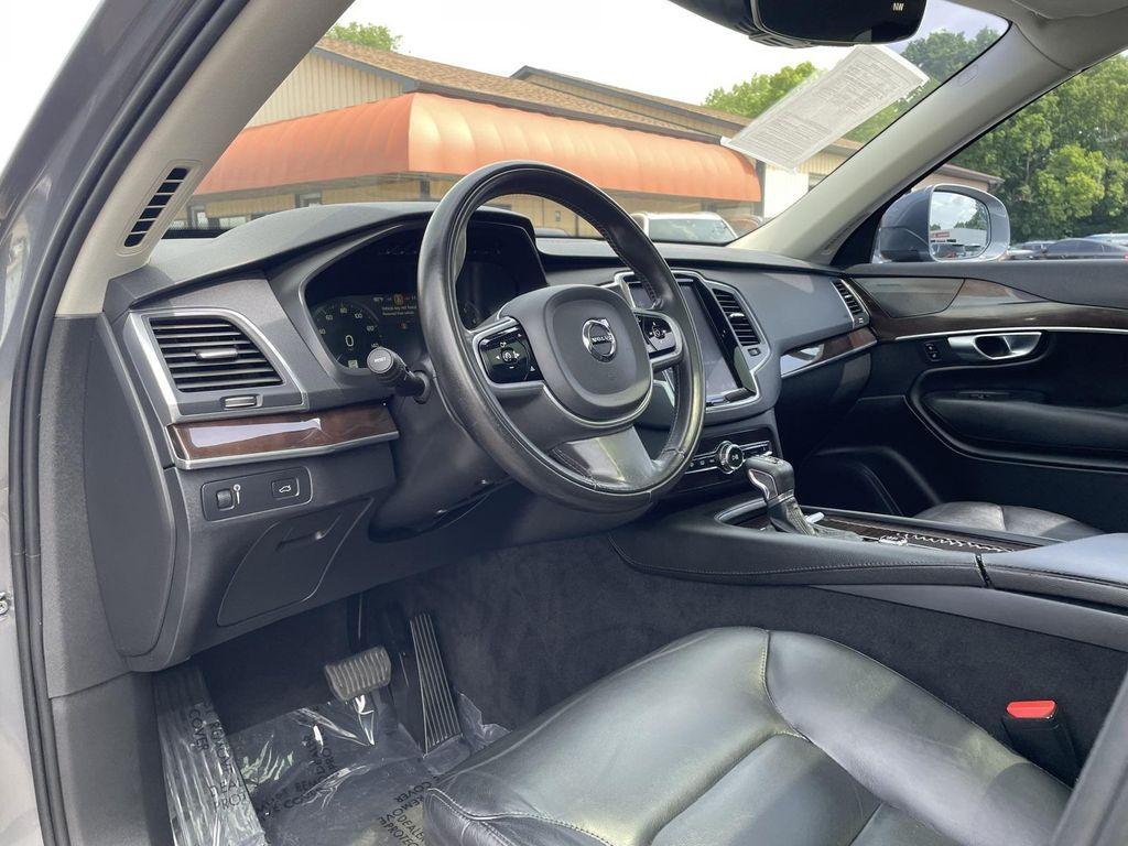 used 2019 Volvo XC90 car, priced at $21,995
