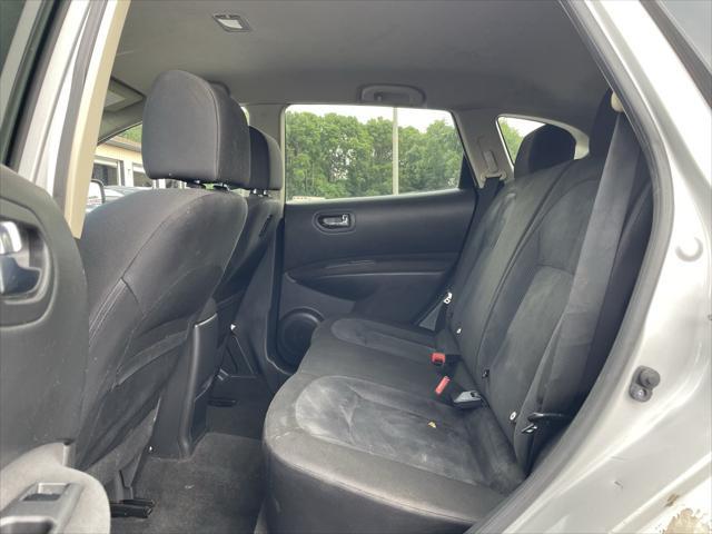 used 2015 Nissan Rogue Select car, priced at $7,995