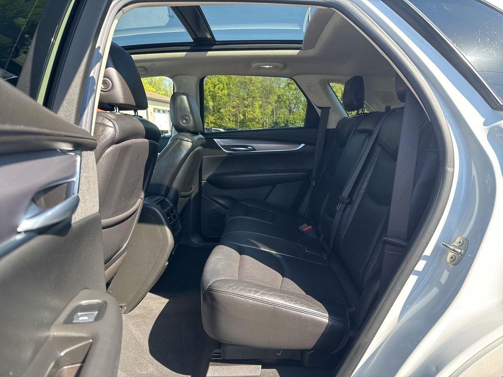 used 2017 Cadillac XT5 car, priced at $11,995