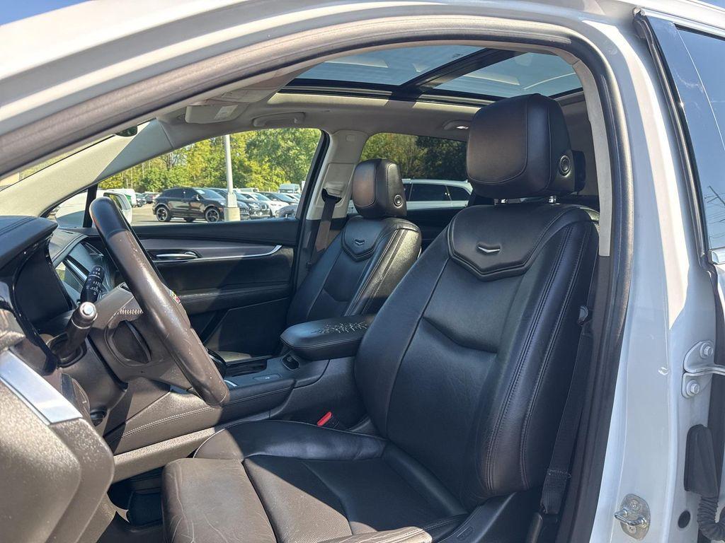 used 2017 Cadillac XT5 car, priced at $11,995