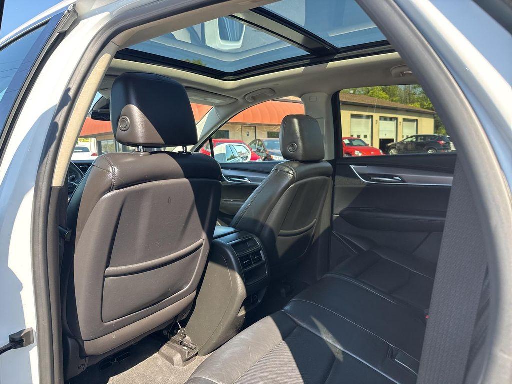 used 2017 Cadillac XT5 car, priced at $11,995