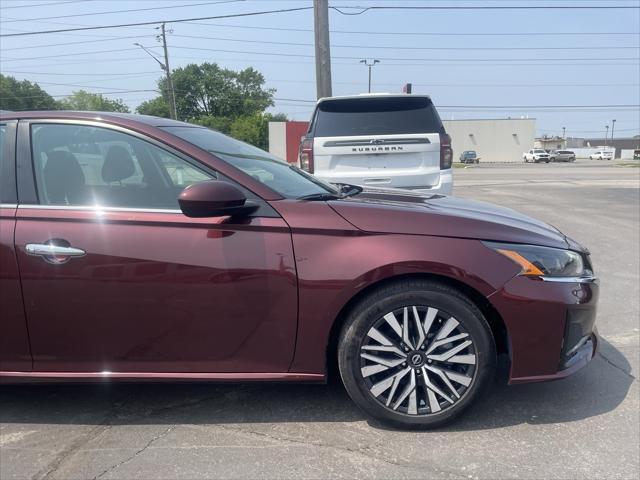 used 2023 Nissan Altima car, priced at $20,853