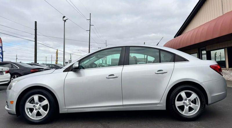 used 2014 Chevrolet Cruze car, priced at $6,500