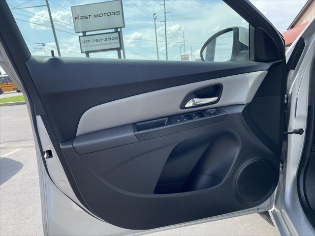 used 2014 Chevrolet Cruze car, priced at $6,500