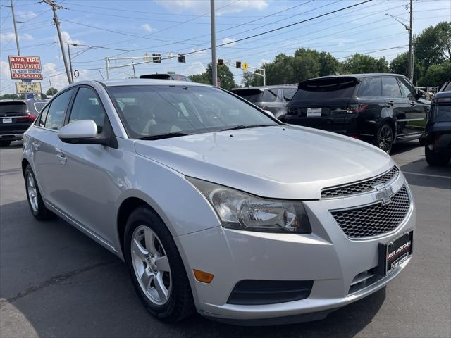 used 2014 Chevrolet Cruze car, priced at $6,500