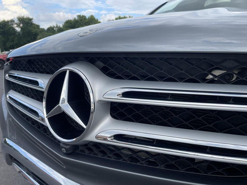 used 2019 Mercedes-Benz GLC 300 car, priced at $17,495