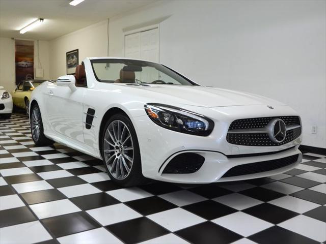 used 2019 Mercedes-Benz SL 550 car, priced at $77,997