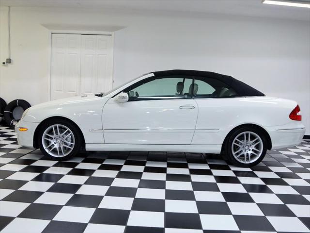 used 2008 Mercedes-Benz CLK-Class car, priced at $14,997