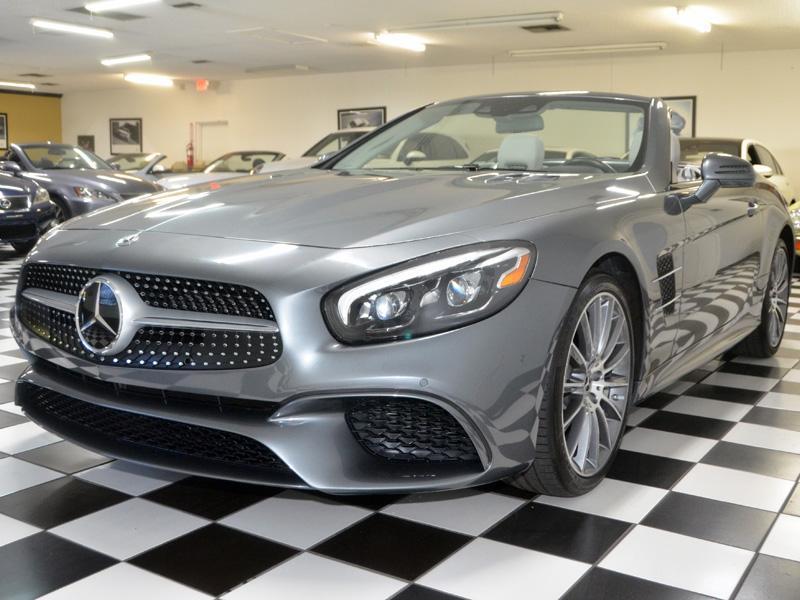 used 2020 Mercedes-Benz SL 450 car, priced at $68,997