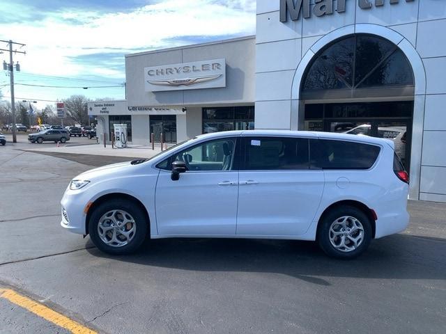 new 2024 Chrysler Pacifica car, priced at $56,316