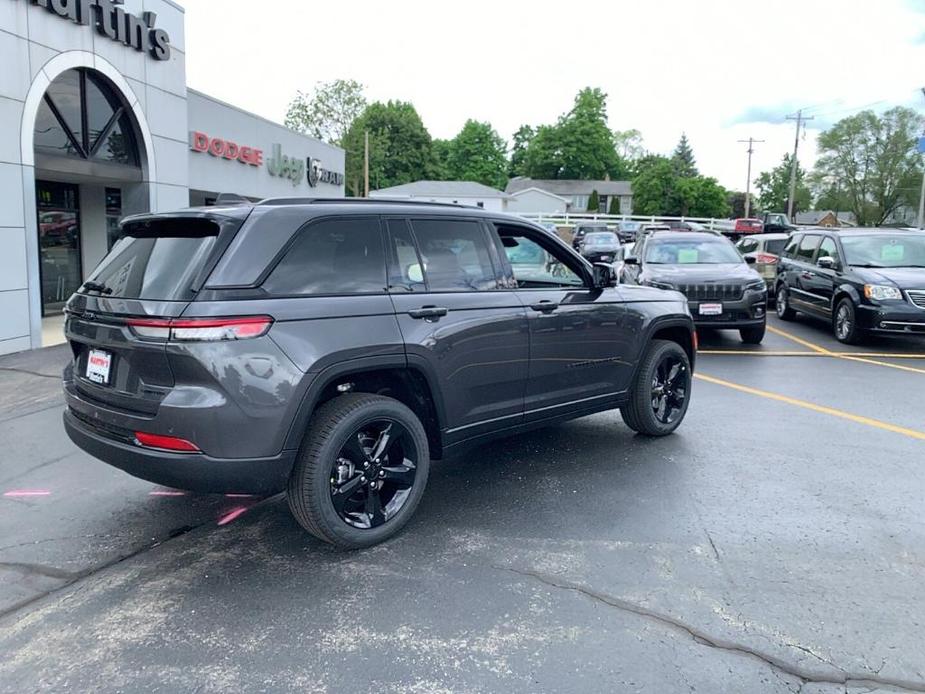 new 2024 Jeep Grand Cherokee car, priced at $54,727