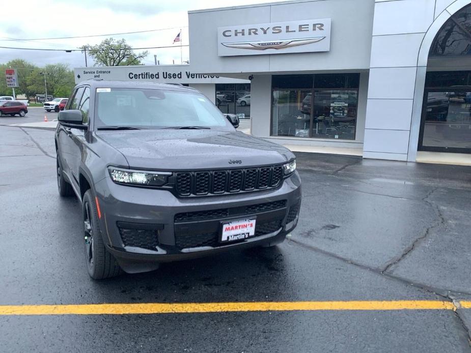 new 2024 Jeep Grand Cherokee L car, priced at $45,812